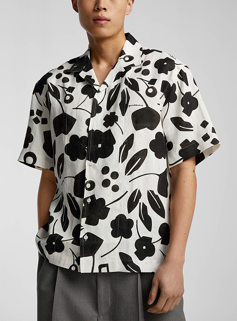 Jacquemus: La chemise en lin à fleurs cubistes Blanc et noir pour homme