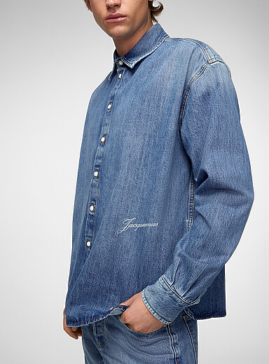 Jacquemus: La chemise en jean de-N&icirc;mes Simon Bleu pour homme