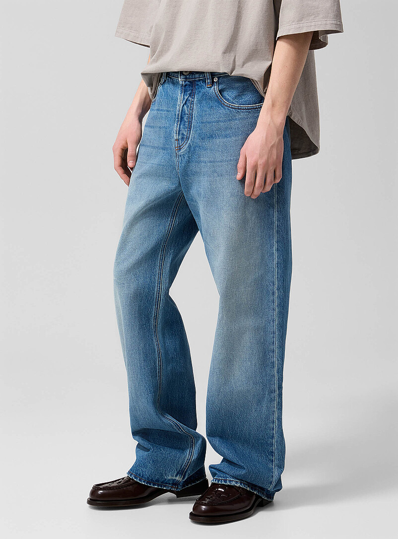 Embroidered pocket straight-leg de-Nîmes jean product image 2