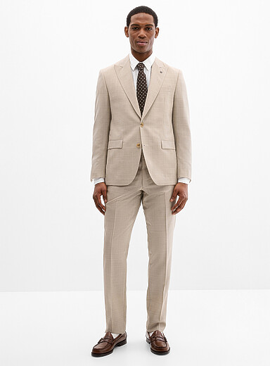Sand piqu&eacute; suit <b>Semi-slim fit</b>