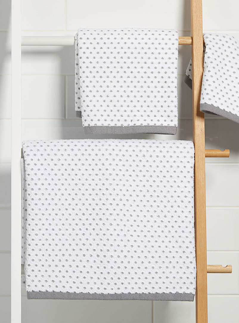 Kassadecor Light Grey Mini embroidered grey polka dot towels