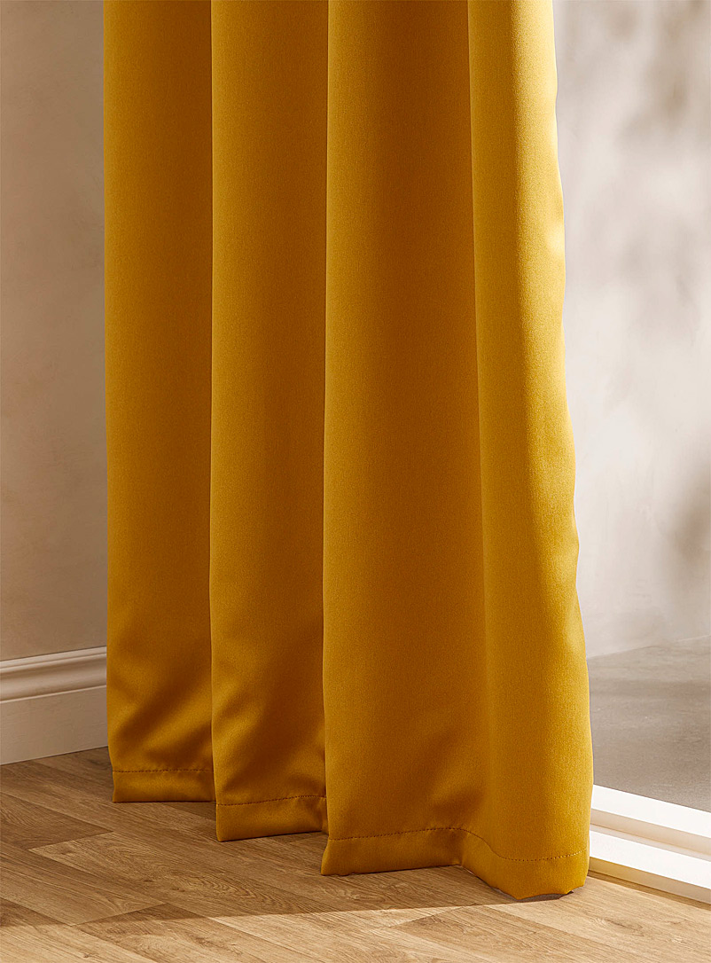 Simons Maison Medium Yellow Silky semi-opaque curtain 140 x 220 cm