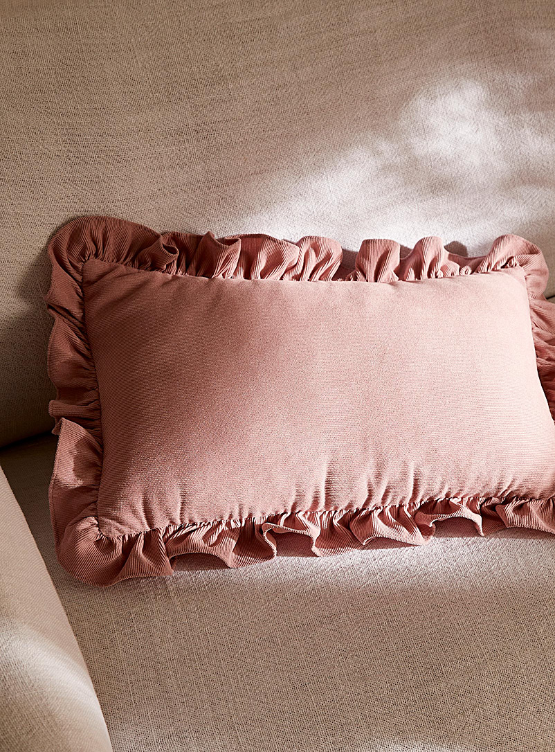 Simons Maison Pink Ruffled corduroy cushion 30 x 50 cm