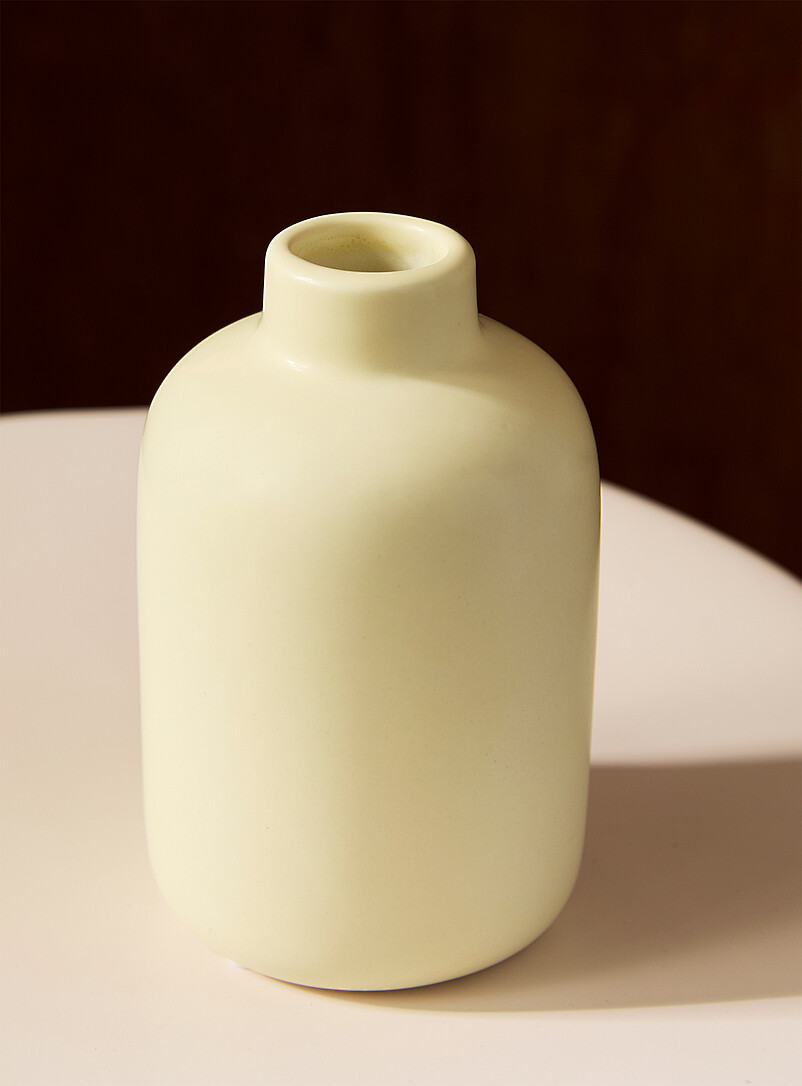 Simons Maison: Le petit vase minimaliste c&eacute;ramique polie Noir