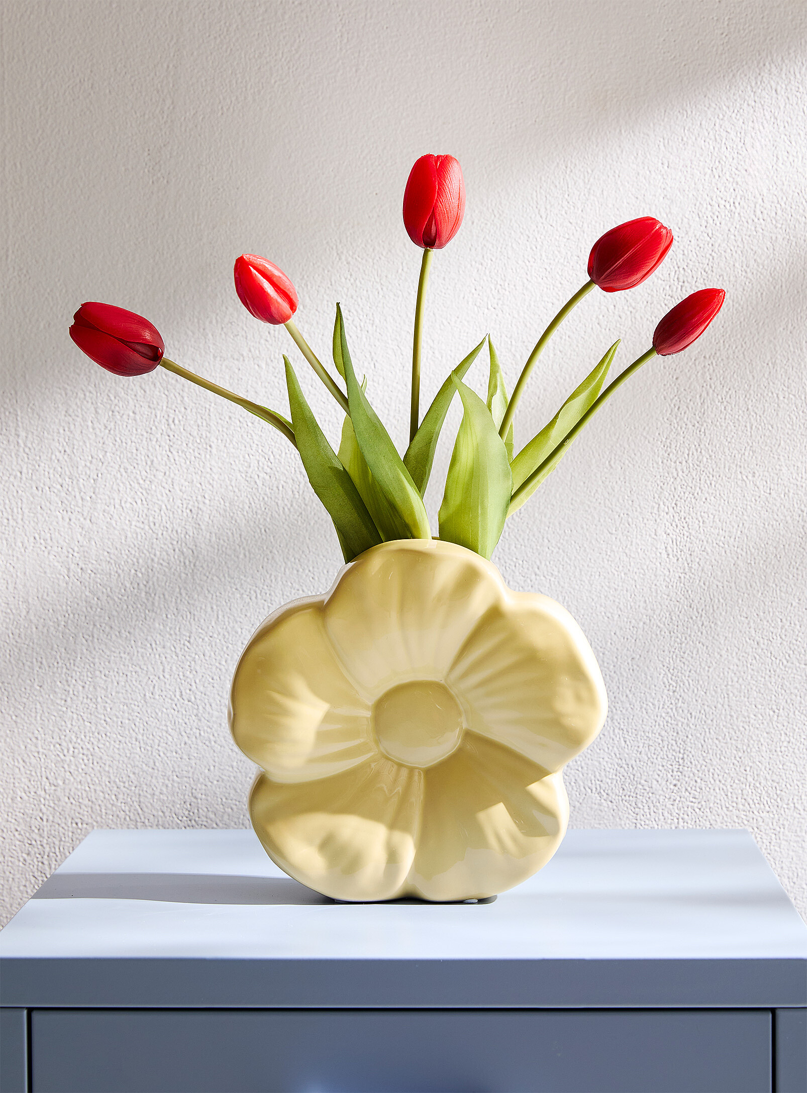 Le vase fleur jaune beurre céramique