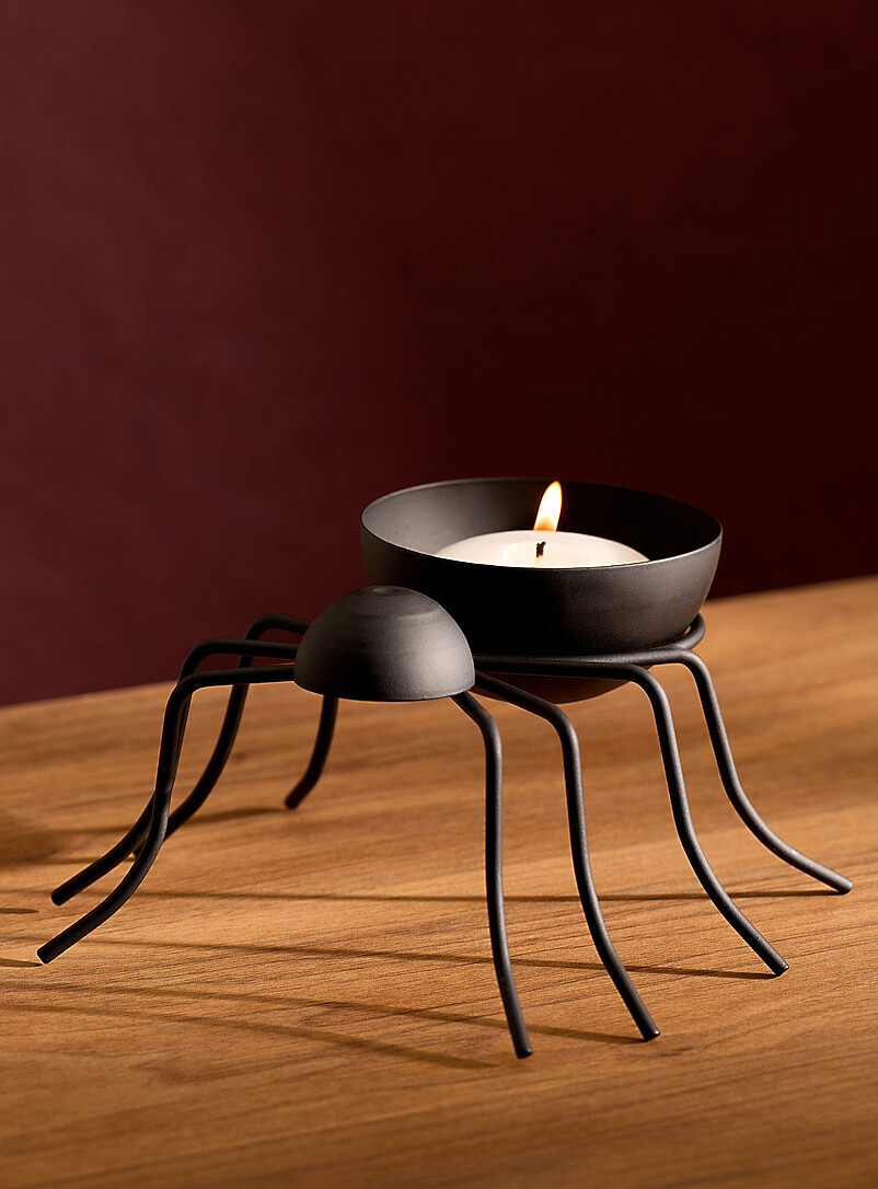 Black metal spider candleholder Halloween Collection product image (primary)