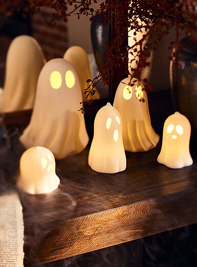 Le tr&egrave;s grand fant&ocirc;me lumi&egrave;re &agrave; DEL <b>Collection d'Halloween</b>