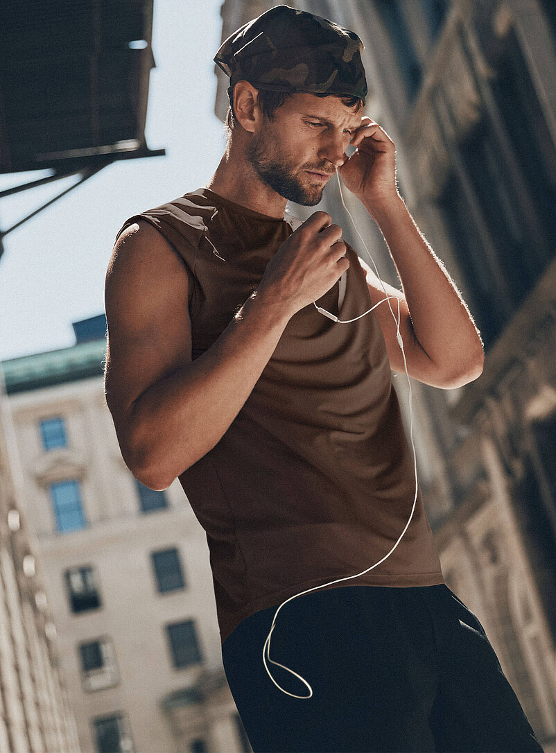 Loose Micro-Perforated T-Shirt