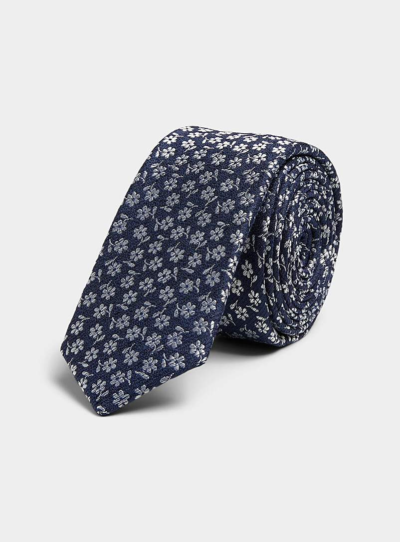 Le 31: La cravate étroite fleurs argentées Bleu foncé - Indigo pour homme