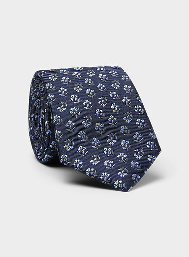 La cravate pure soie fleurs jacquard