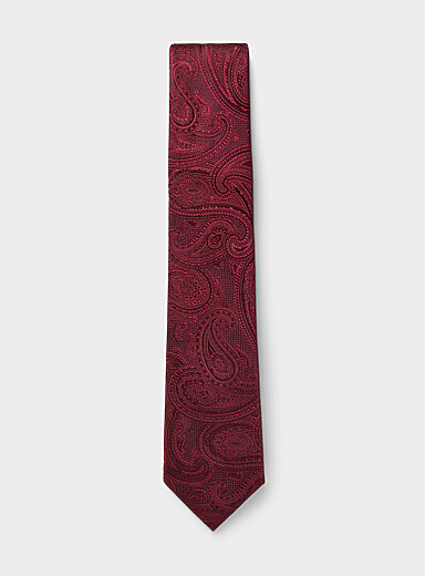La cravate paisley ton sur ton