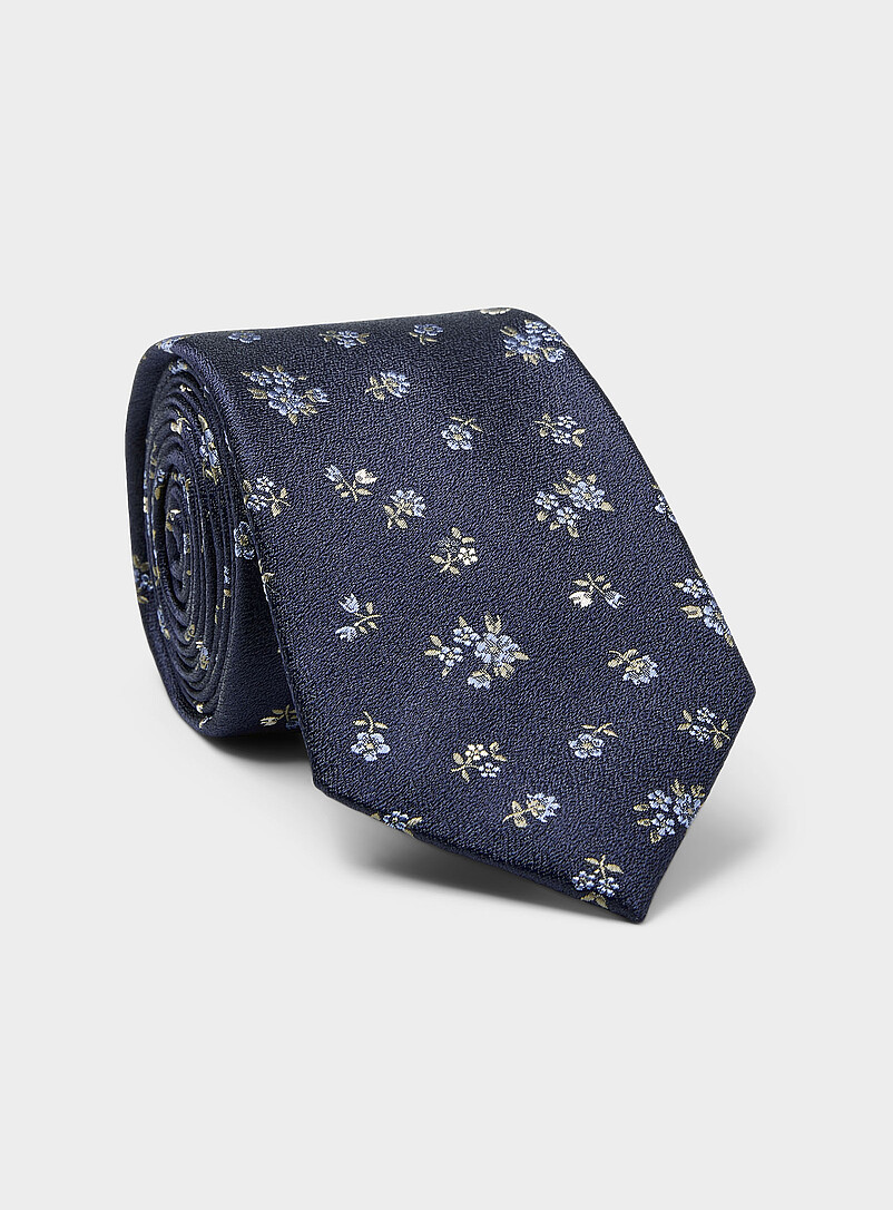 Jacquard bouquet tie product image (primary)