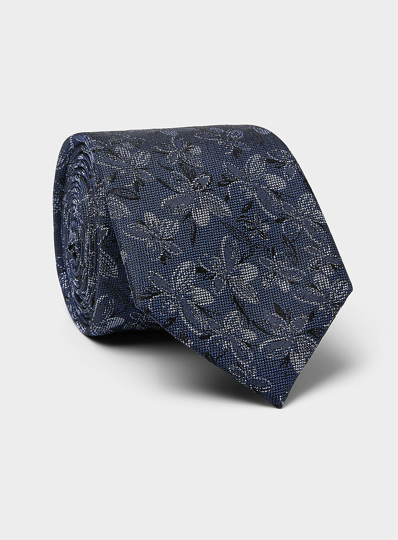 Indigo Flower Tie
