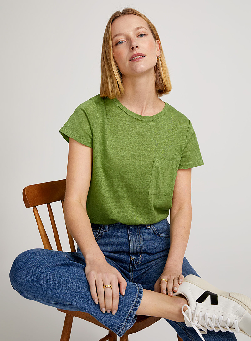 Contemporaine Mossy Green Pure linen patch-pocket T-shirt for women