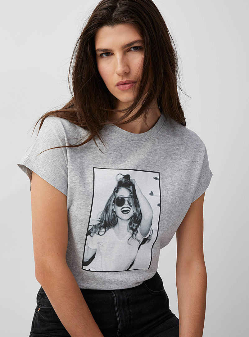 Contemporaine: Le t-shirt beauté artistique Gris pour femme