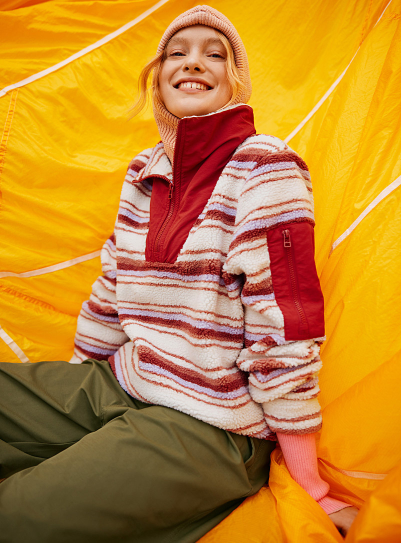 Twik Patterned Red Printed sherpa sweatshirt for women