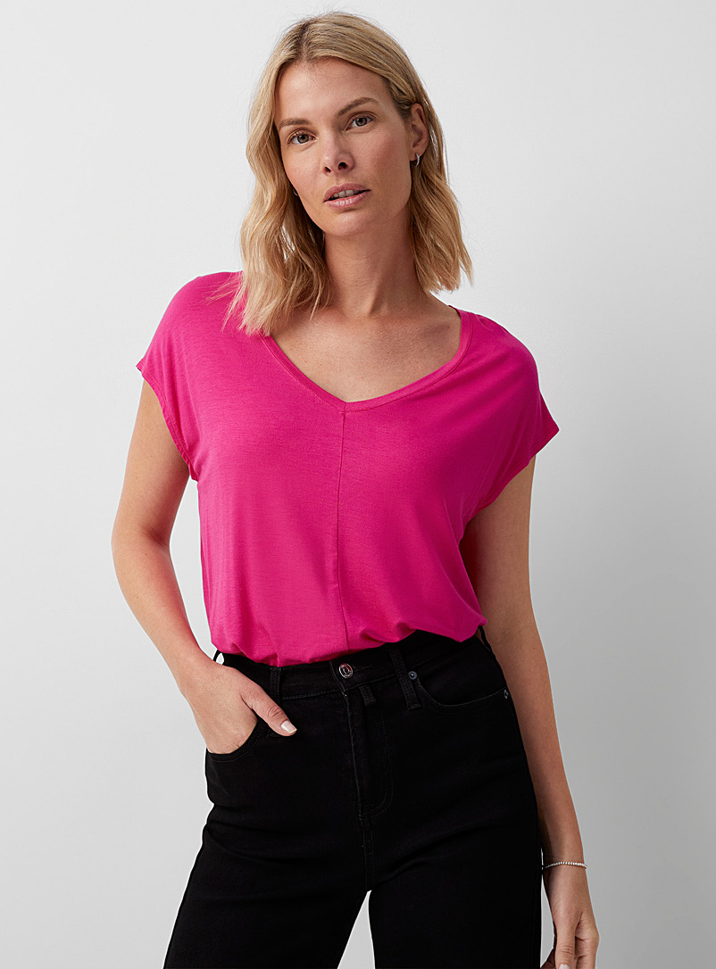 Contemporaine Pink Loose soft V-neck T-shirt for women