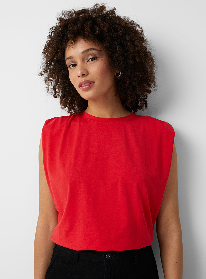 Contemporaine Red Ruched-shoulder T-shirt for women