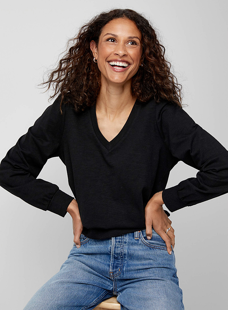 Contemporaine Black Puff-sleeve V-neck sweatshirt for women