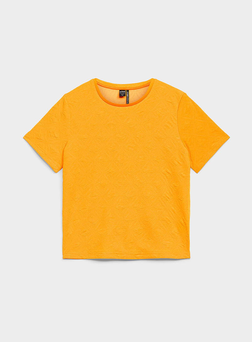 Ic&ocirc;ne Black 3D texture boxy-fit T-shirt for women