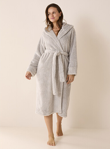 Miiyu: La robe de chambre &agrave; capuche peluche Gris clair pour femme