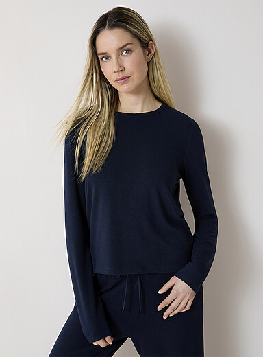 Le chandail fin tricot uni