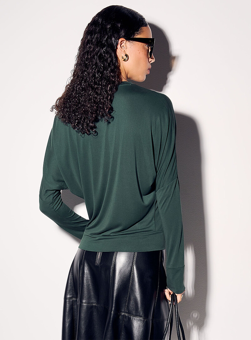 Batwing-sleeve flowy T-shirt | Icône | Shop Women's Long Sleeves