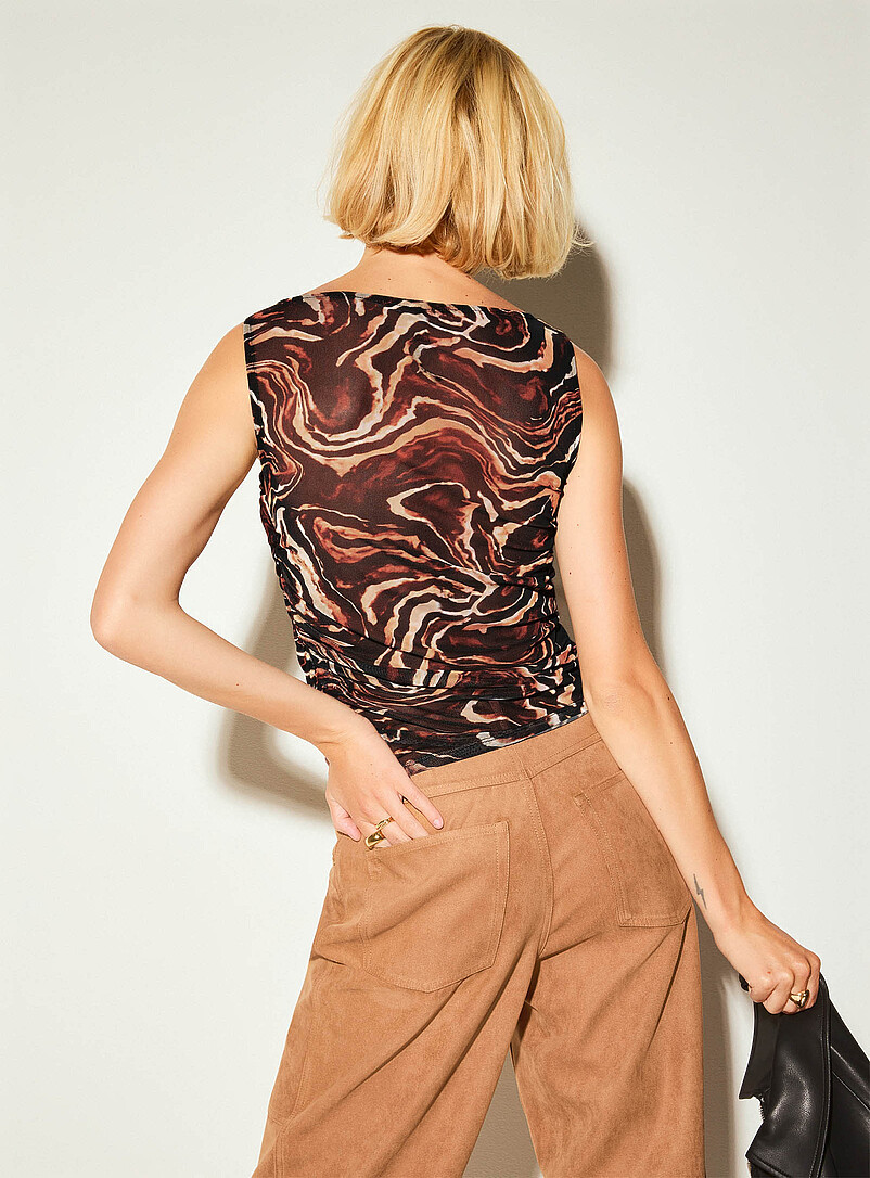 Ic&ocirc;ne Chocolate/Espresso Gathered micromesh cami for women