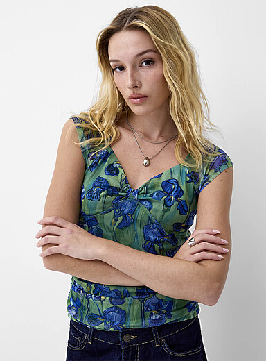 Ic&ocirc;ne: Le t-shirt fronc&eacute; microfilet Vert &agrave; motifs pour femme