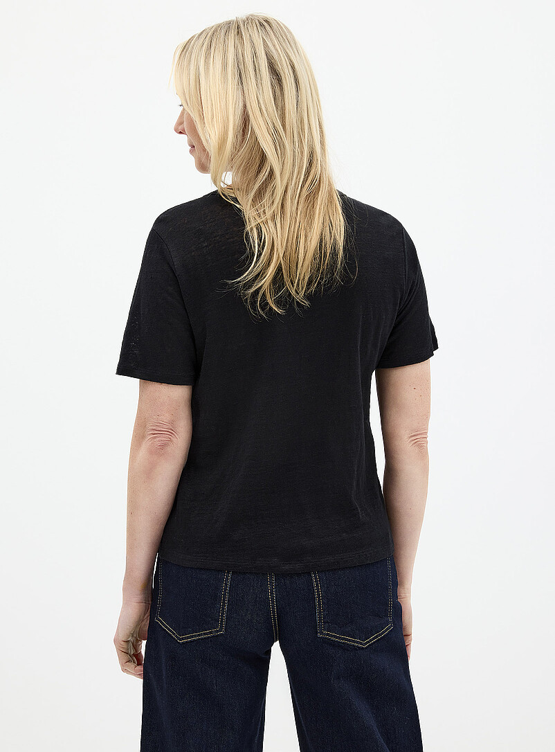 Contemporaine: Le t-shirt uni col rond pur lin Blanc cass&eacute; pour femme
