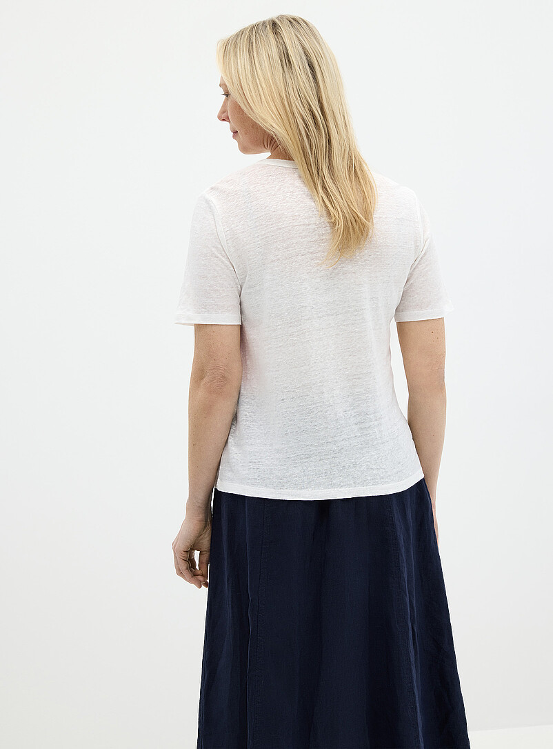 Contemporaine: Le t-shirt uni col rond pur lin Blanc cass&eacute; pour femme