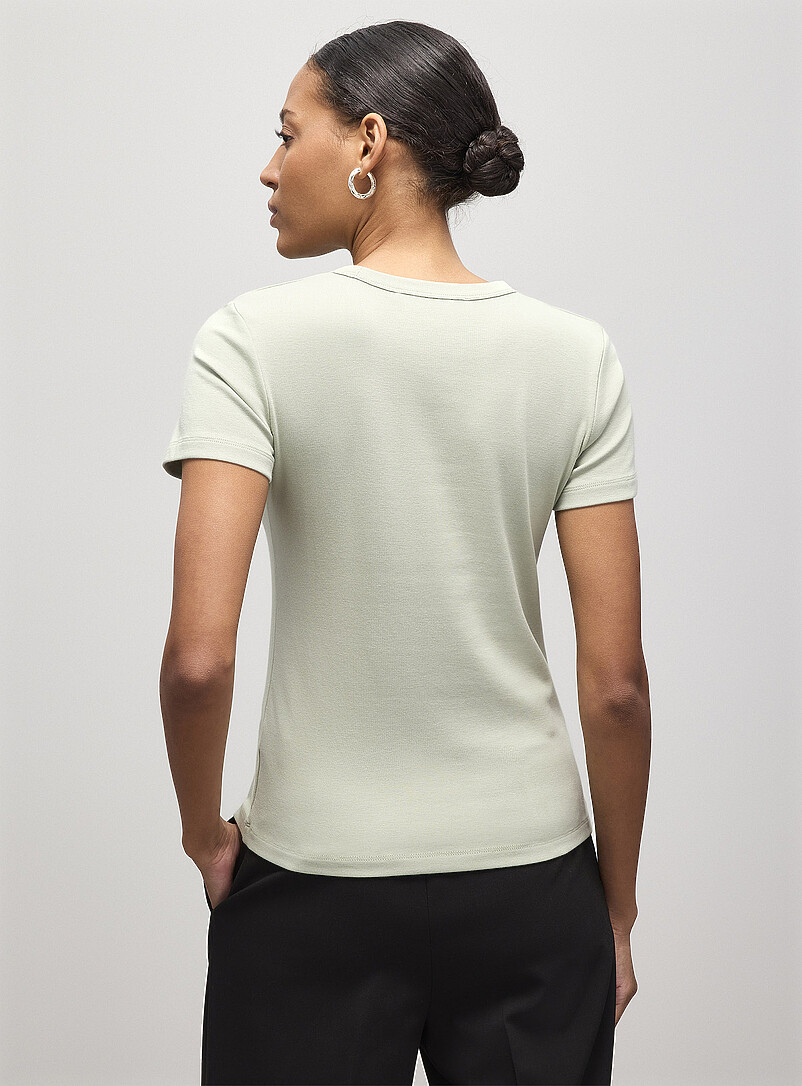 Contemporaine: Le t-shirt ajust&eacute; col rond Bleu p&acirc;le - Bleu ciel pour femme