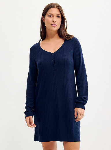 Miiyu: La robe de nuit henley fin tricot torsades <b>Collection de No&euml;l</b> Bleu marine - Bleu nuit pour femme