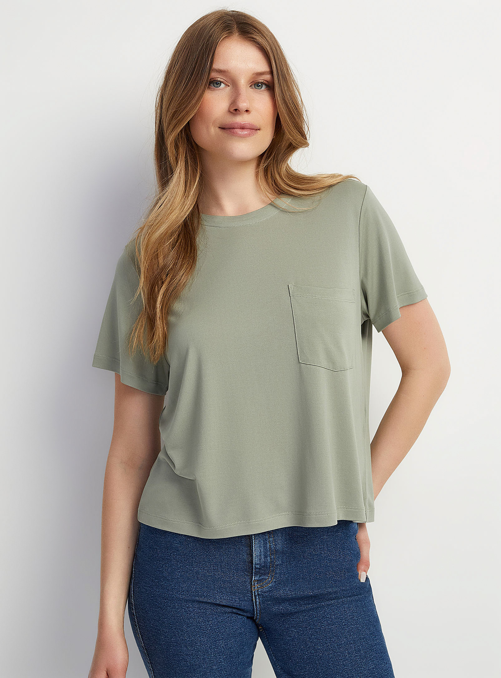 Icone Patch Pocket Peachskin T-shirt In Green