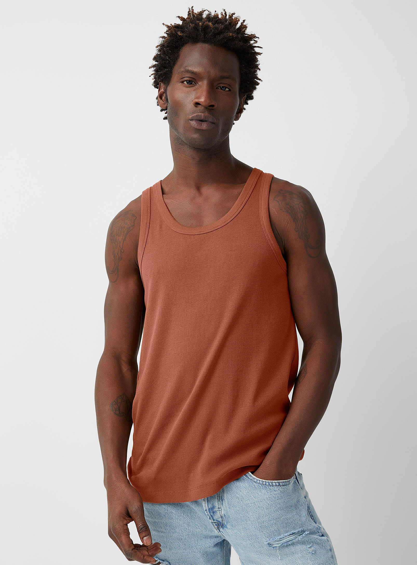 Le 31 Minimalist Ribbed Tank In Amber Bronze