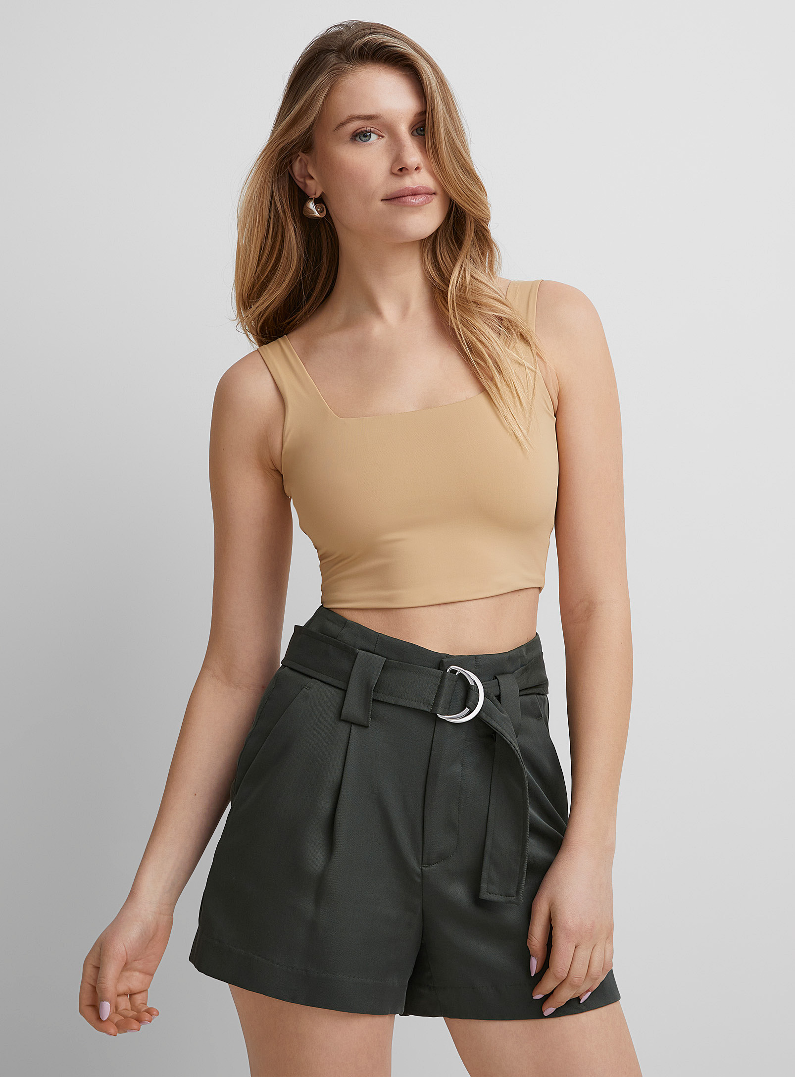 Icone Soft Microfibre Fitted Cropped Cami In Sand