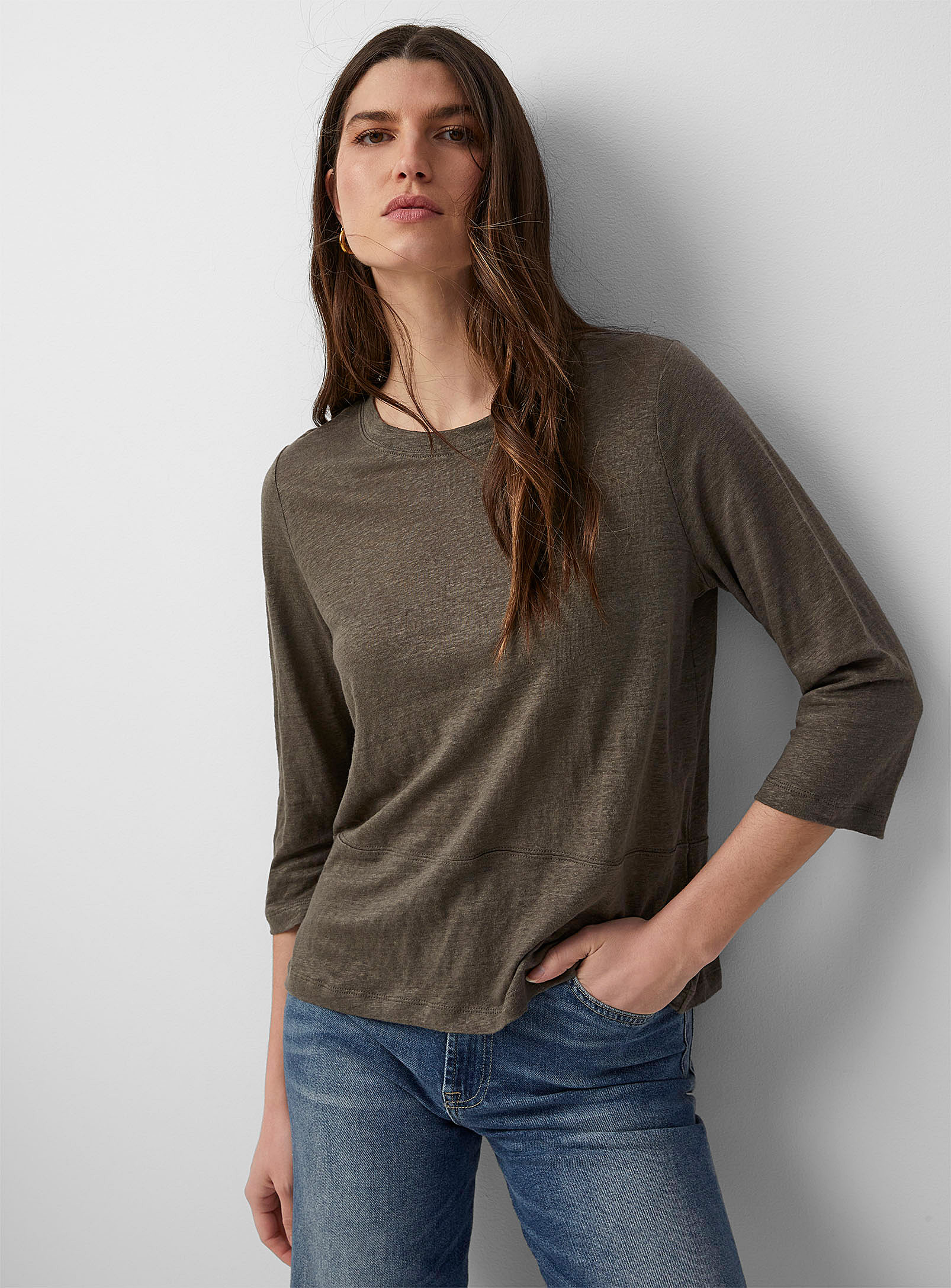 Contemporaine Buttoned Back Organic Linen T-shirt In Mossy Green