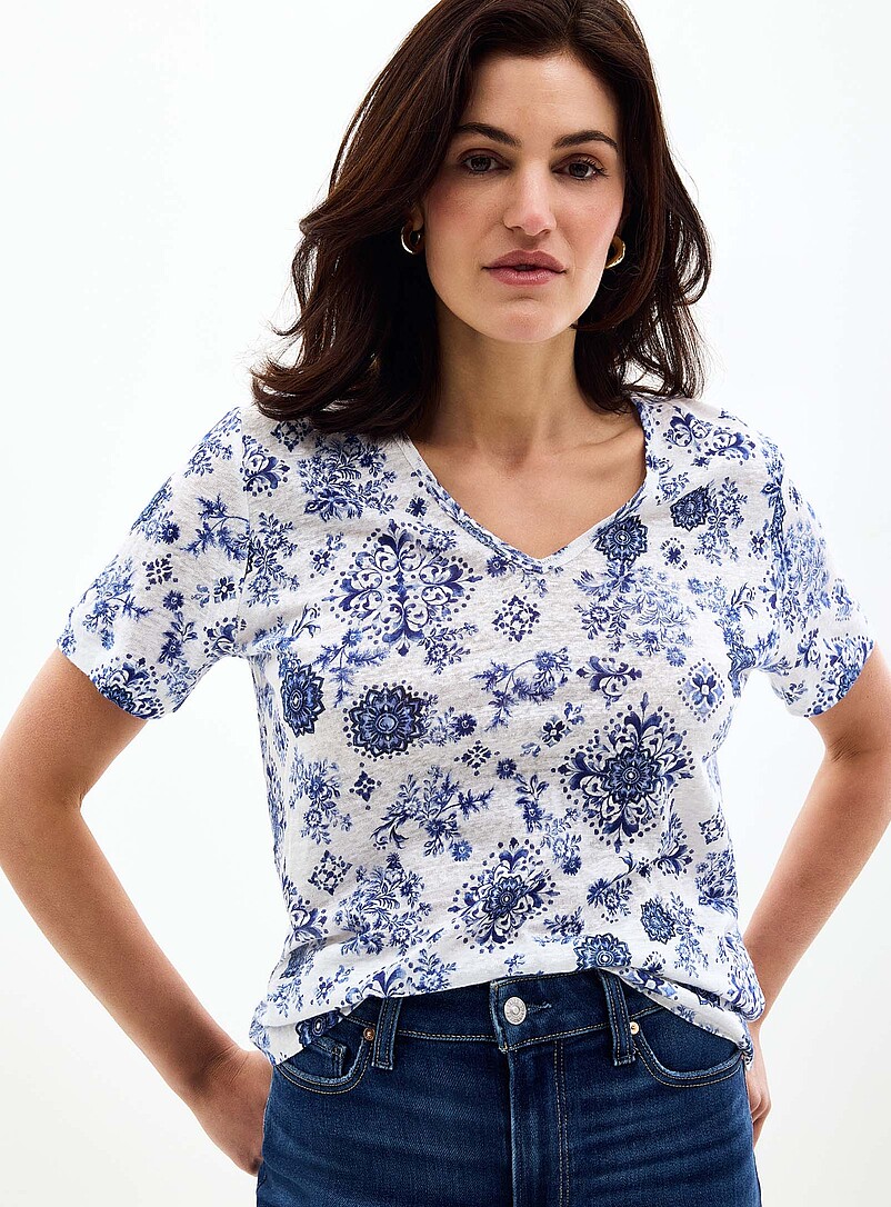 Pure Linen V-Neck T-Shirt