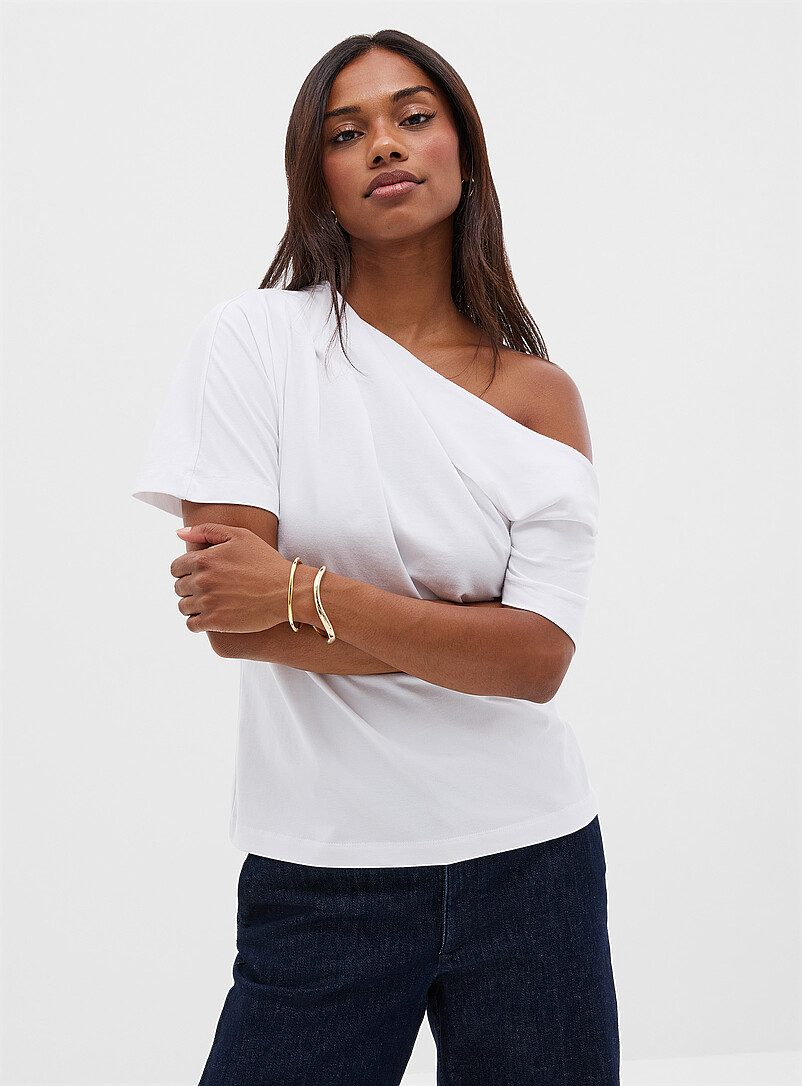 Off-the-shoulder gathered T-shirt product image (primary)