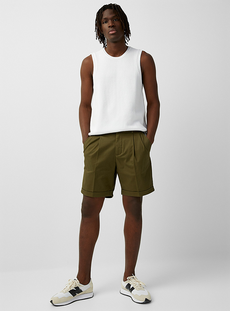 Le 31 Mossy Green Pleated organic cotton Bermudas for men