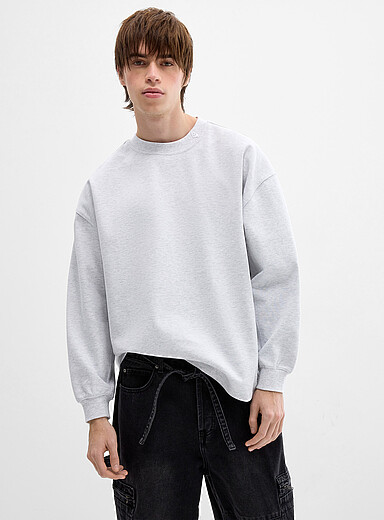 Le sweat chin&eacute; col montant