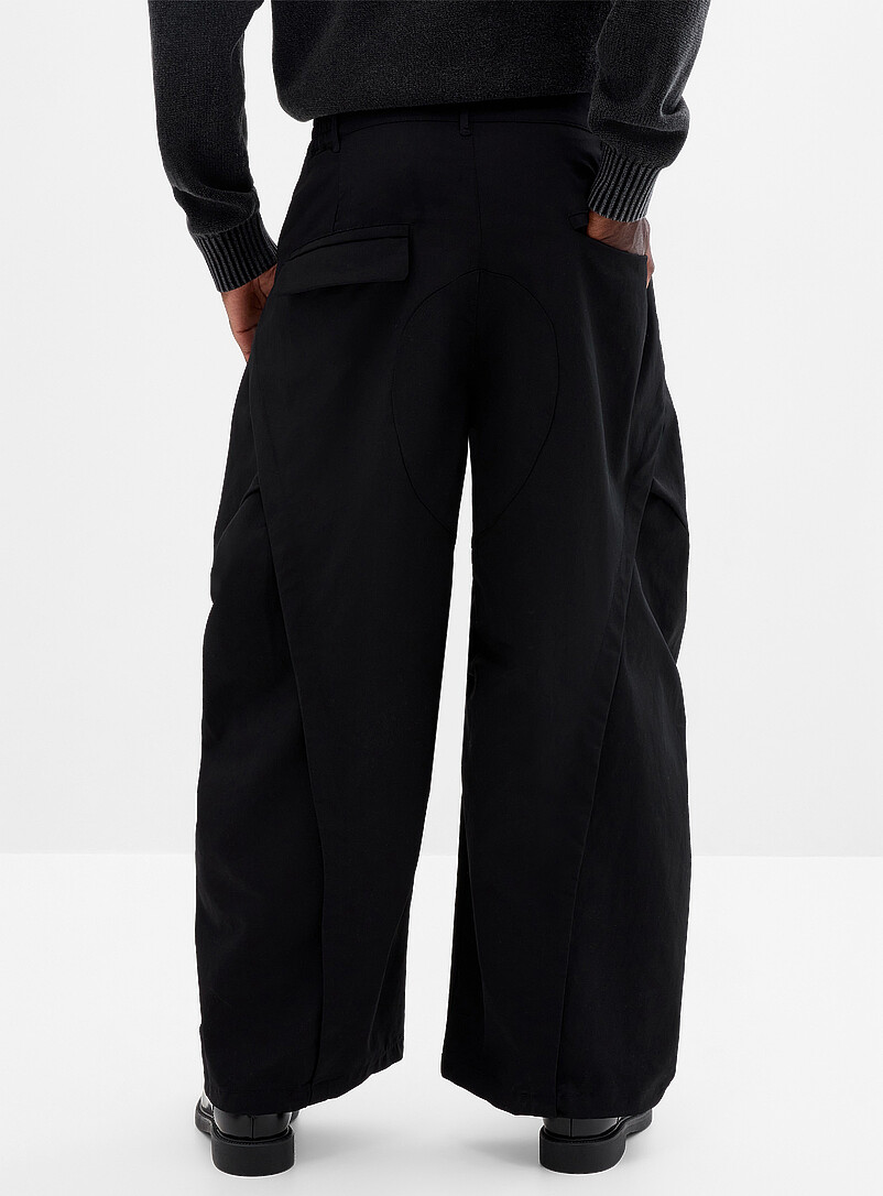 Loose sateen pleated pant Barrel fit product image 3