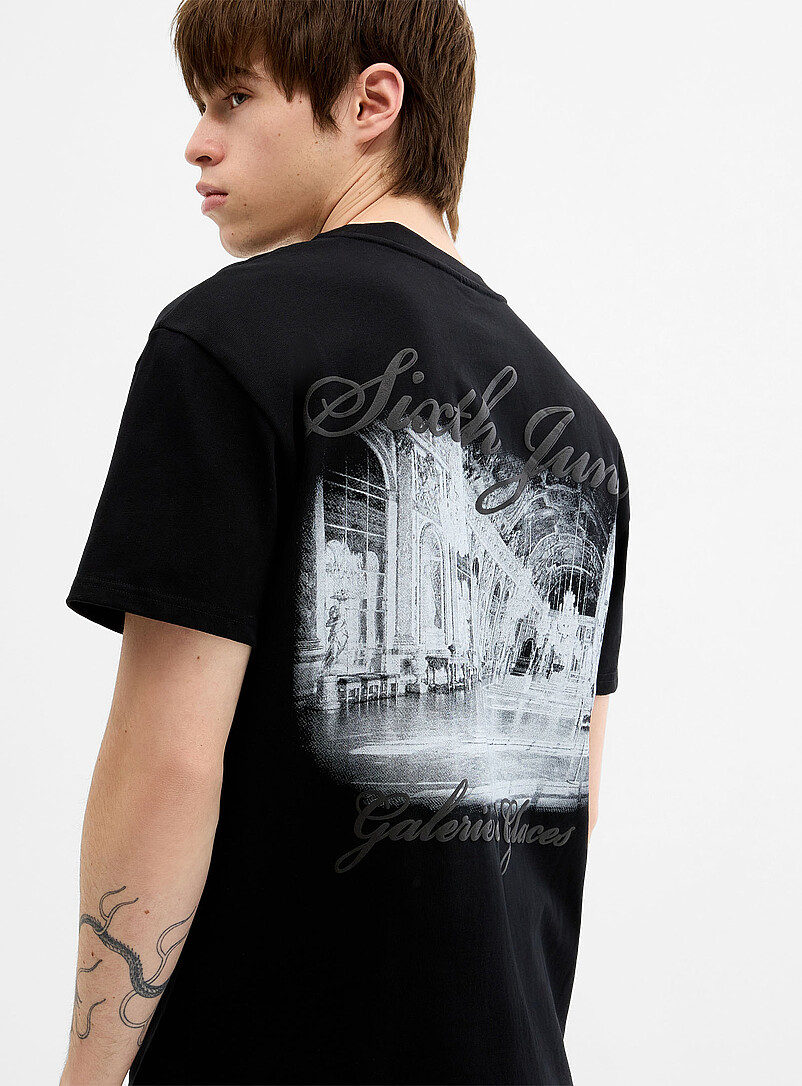 Galerie Des Glaces Graphic T-Shirt