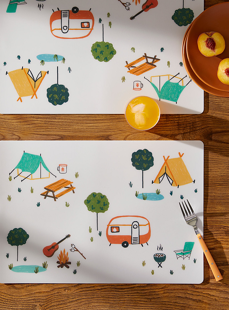 Simons Maison Patterned White Camping trip vinyl placemats Set of 2