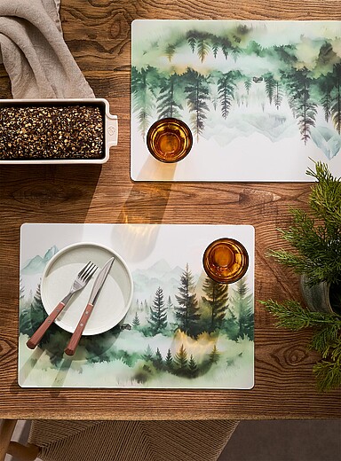 Green fir trees vinyl placemats Set of 2