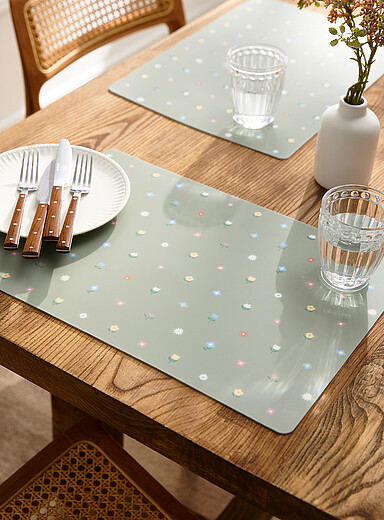 Cute flowers vinyl placemats Set of 2