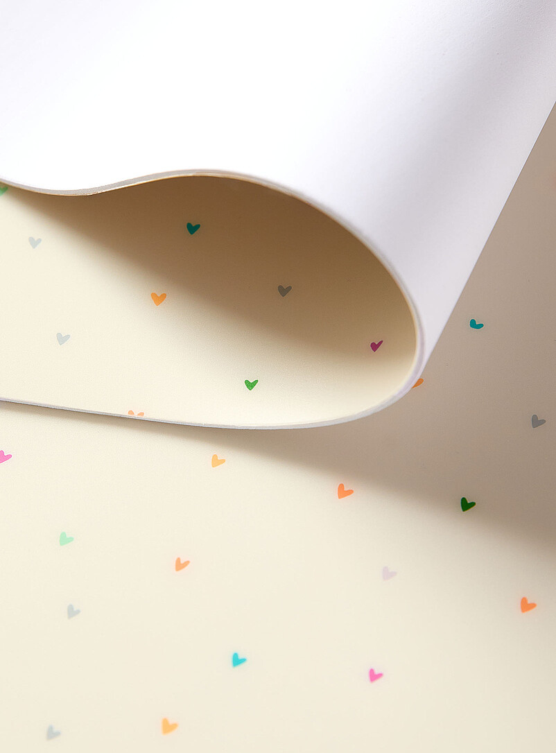 Confetti hearts vinyl tablecloth Set of 2 product image 2