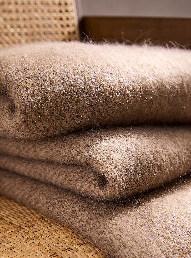 Gotland wool fringed fuzzy throw 130 x 200 cm product image 2