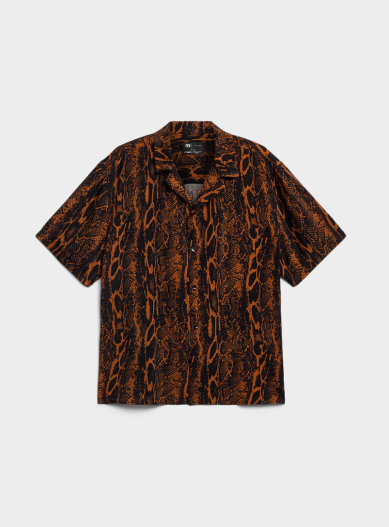 Amber reptile camp shirt Comfort fit product image (primary)