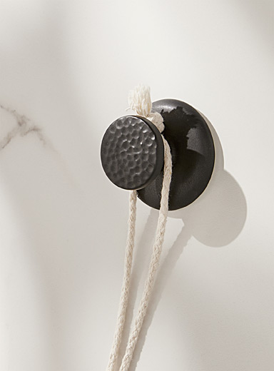 Honmein 6 Pcs Adhesive Wall Hooks for Hanging - Waterproof Universal, Black
